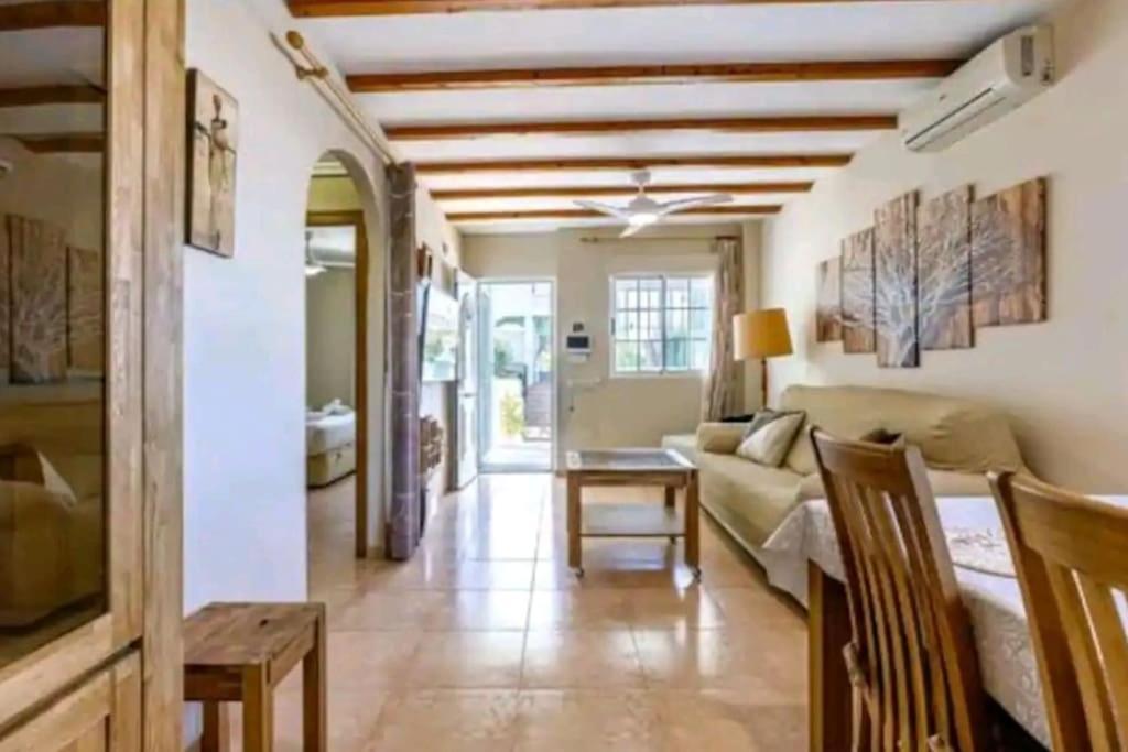 Bungalow Adaptado, Terraza Muy Grande Y Soleada. Gran Alacant Luaran gambar